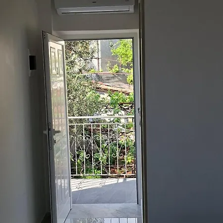 Yetişkin Oteli Ruci Dhërmi